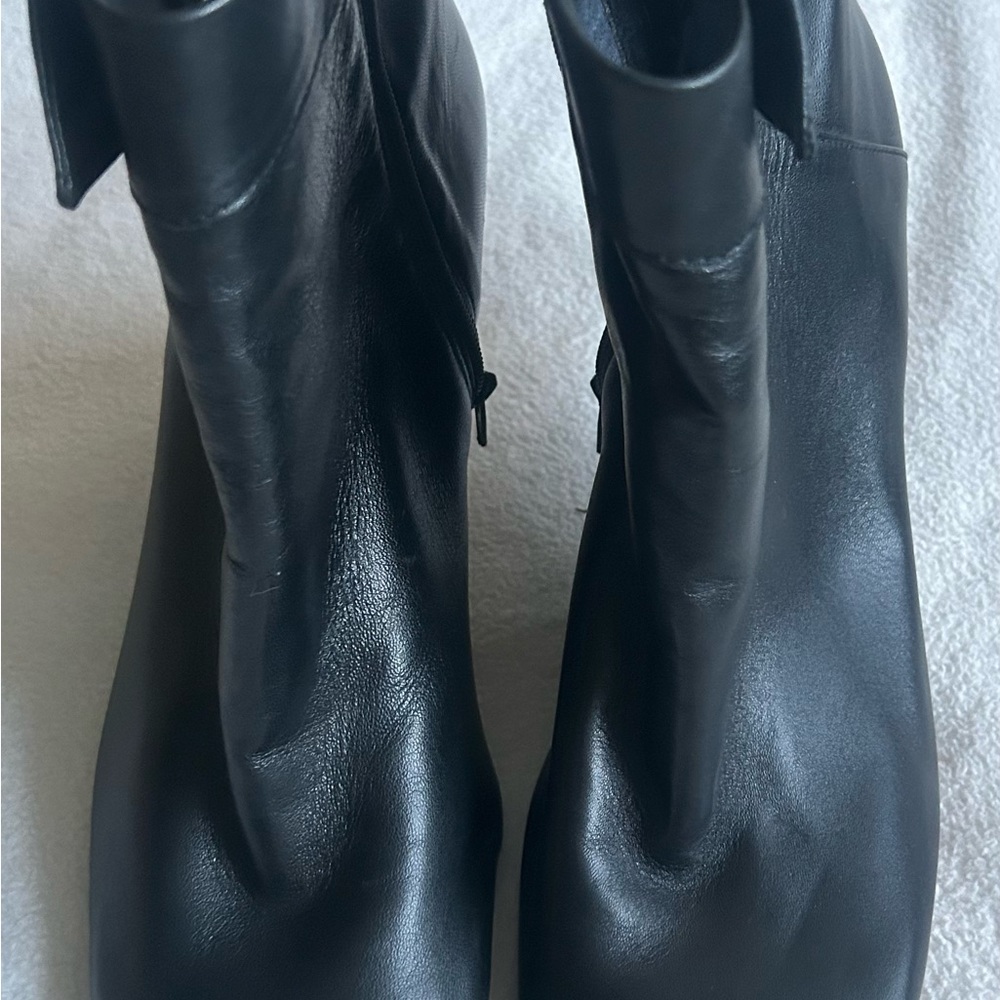 Naturalizer Black Leather Heeled Boots